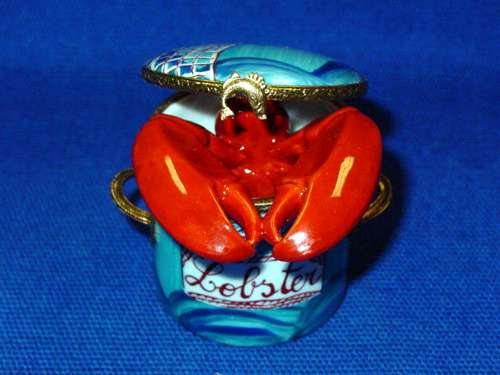 LOBSTER WITH POT